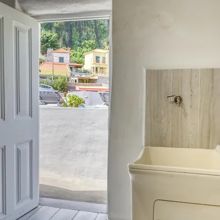 Casa Da Tia Celeste I, A In Madeira Понта-ду-Сол